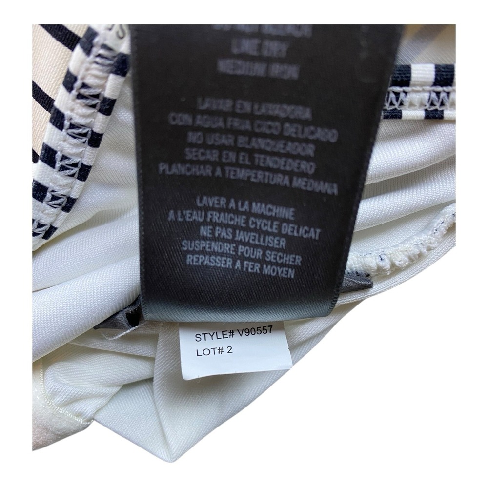 Vince Camuto Bathing Swimwear Womans Sz‎ 12 Stripes White Black Print Swimsuit - Picture 10 of 10